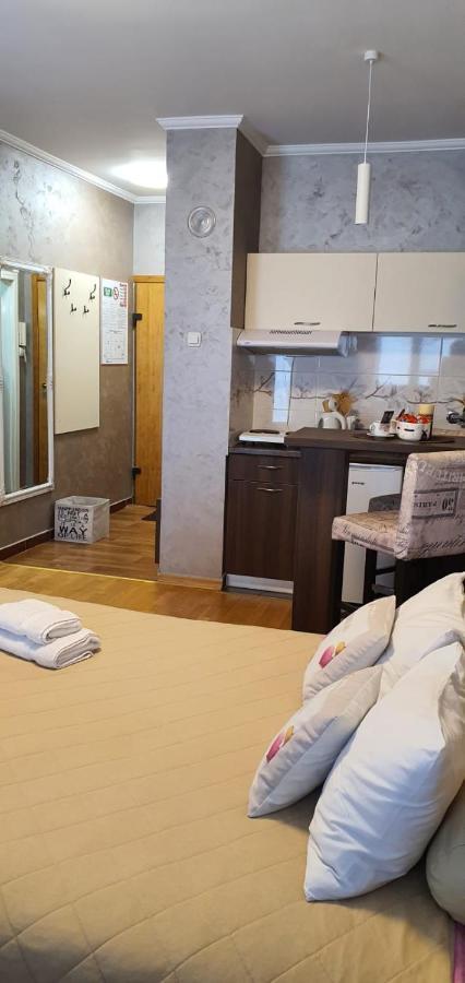 Apartman Studio Diamond Subotica Exterior foto