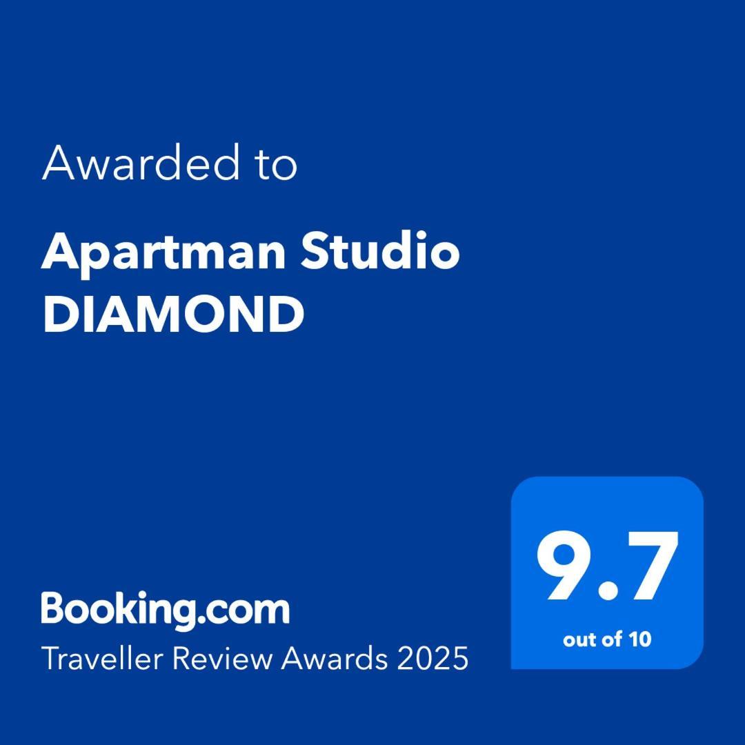 Apartman Studio Diamond Subotica Exterior foto